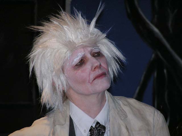 OLYMPUS DIGITAL CAMERA         