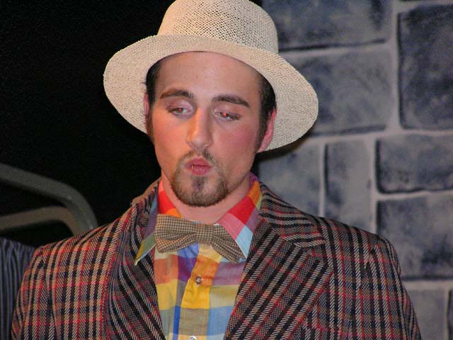 OLYMPUS DIGITAL CAMERA         