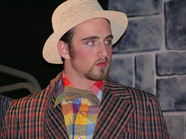 OLYMPUS DIGITAL CAMERA         