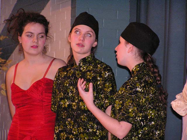 OLYMPUS DIGITAL CAMERA         