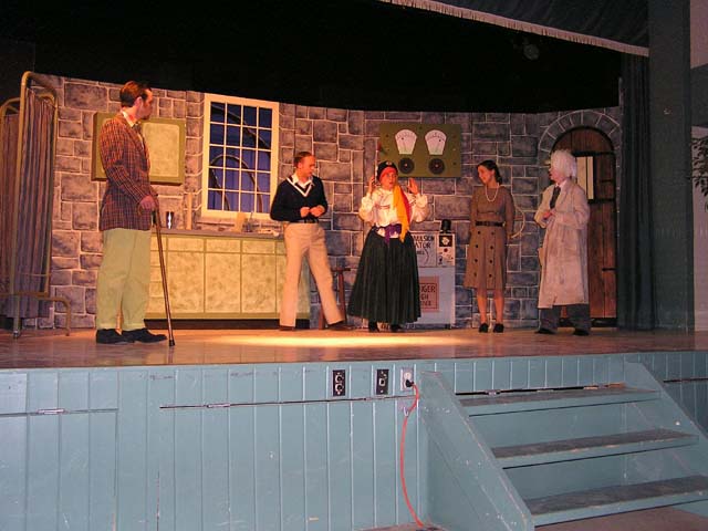 OLYMPUS DIGITAL CAMERA         