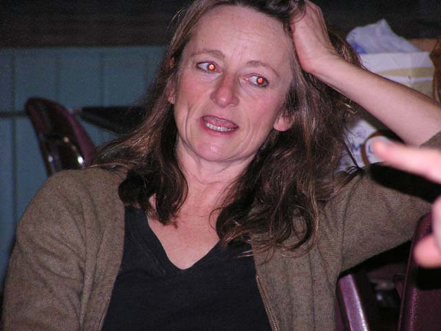 OLYMPUS DIGITAL CAMERA         