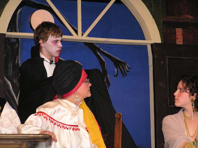 OLYMPUS DIGITAL CAMERA         