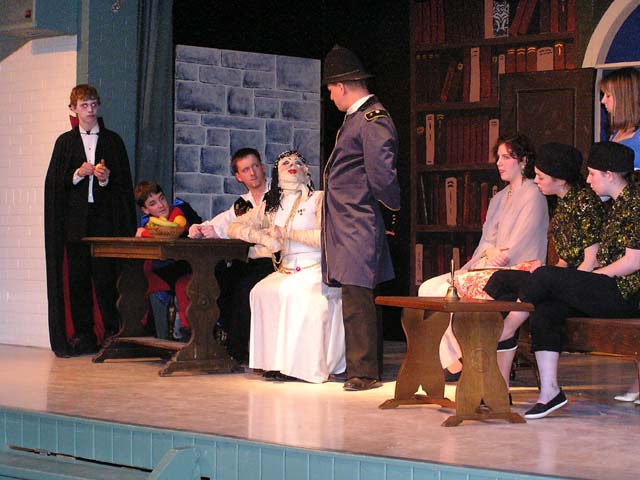 OLYMPUS DIGITAL CAMERA         