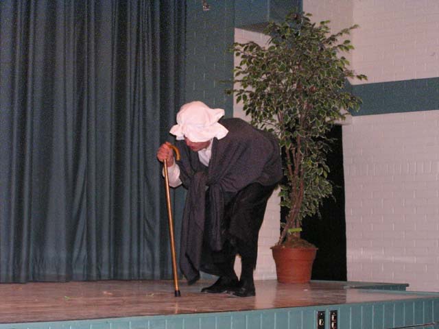 OLYMPUS DIGITAL CAMERA         