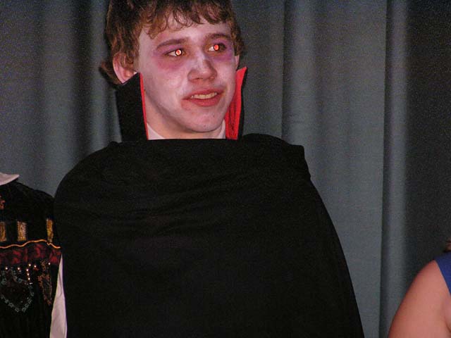 OLYMPUS DIGITAL CAMERA         